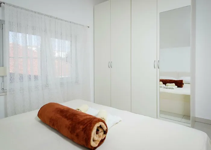 Апартаменты Panorama Lux Рогозница