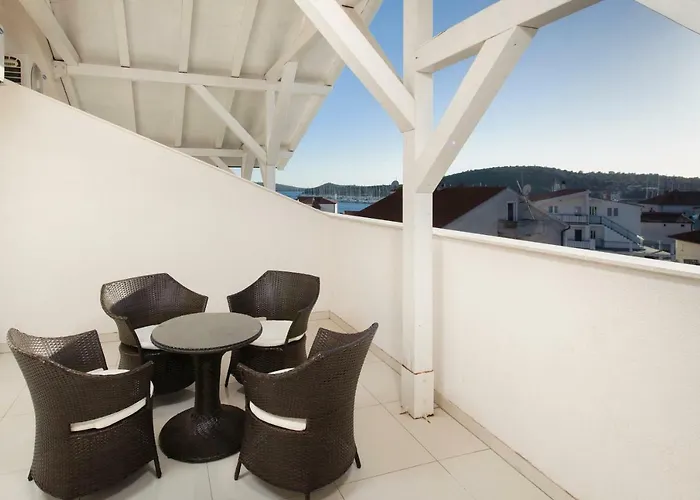 Апартаменты Panorama Lux Рогозница