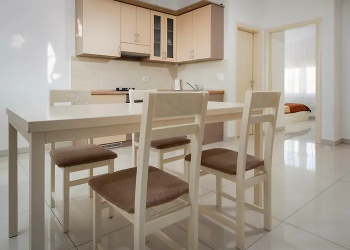 Panorama Lux Рогозница